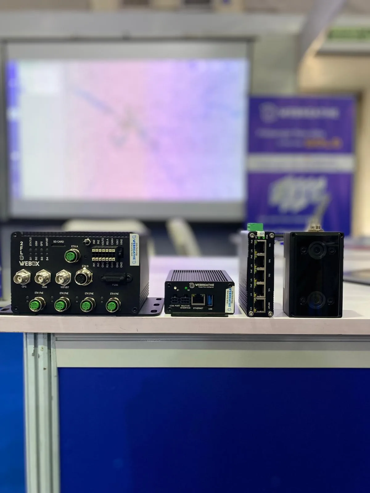 Passenger-counting hardware displayed at Innometro